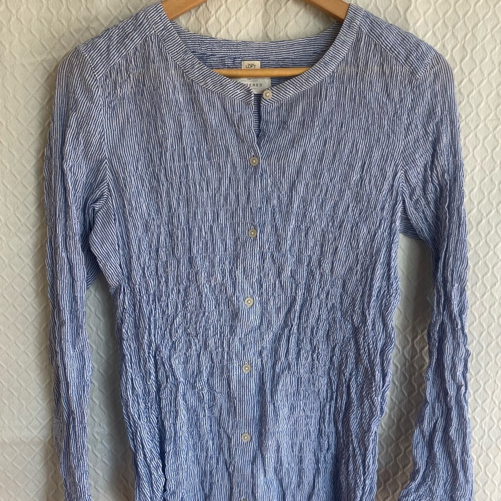 Ann Taylor LOFT . Blue and White Striped Button-Down Shirt. Textured/Softened.